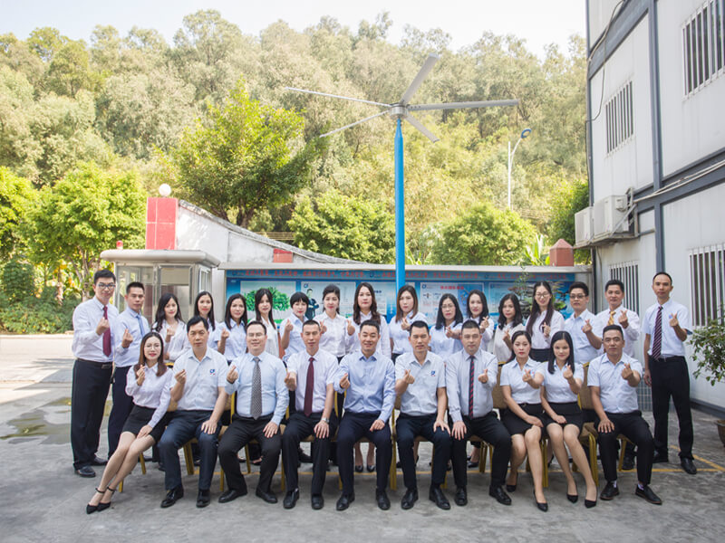 Гуанчжоу Qixiang заботится о росте новых сотрудников